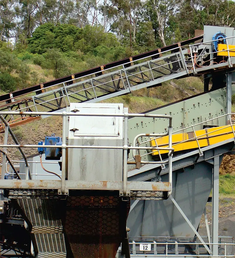 Screening plant in operation at an Australian quarry
